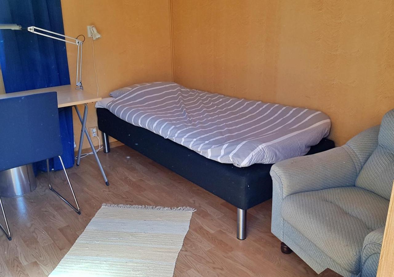 Flora Dekor Gaestgard Guest House Alingsås Екстериор снимка