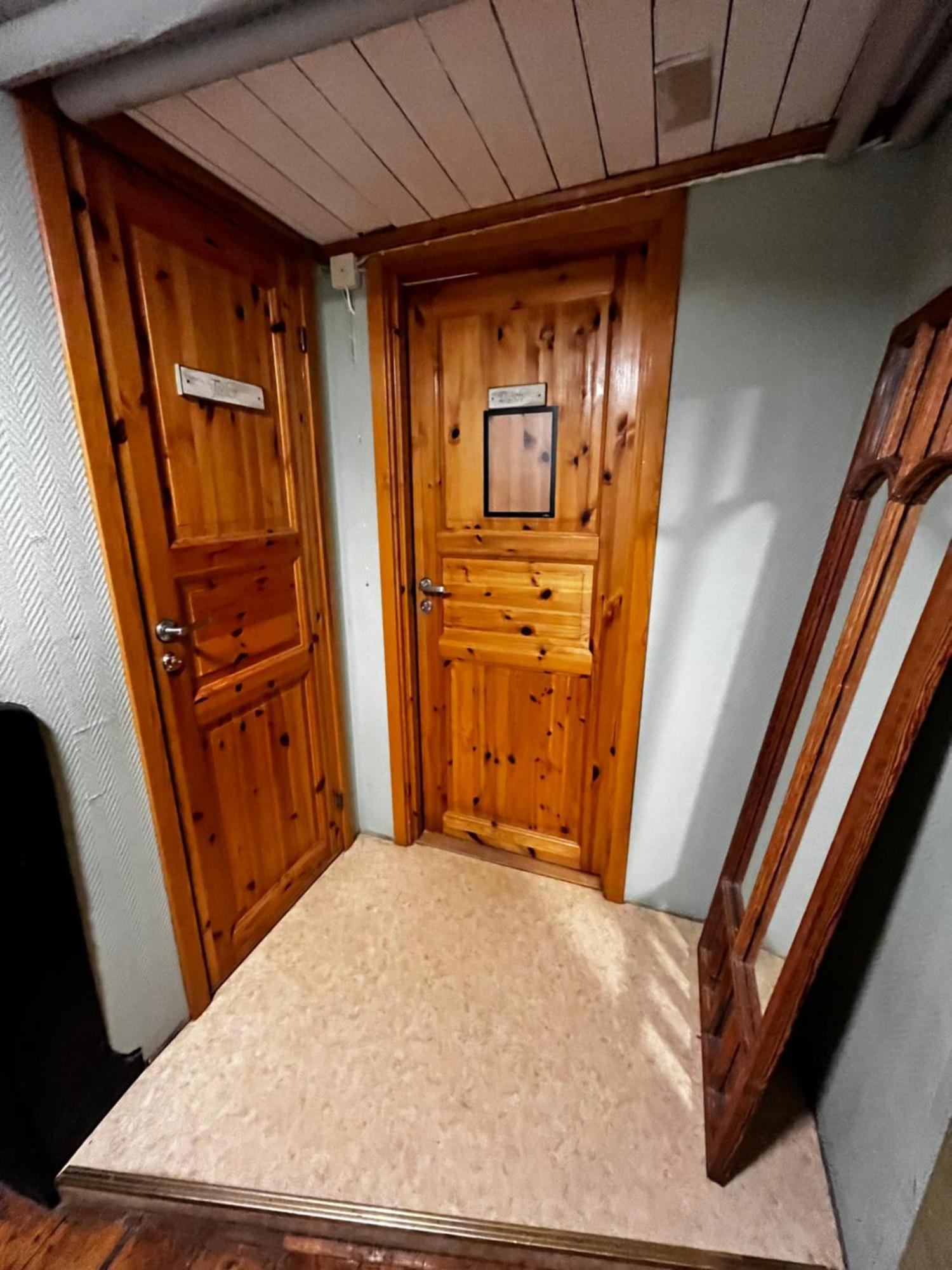 Flora Dekor Gaestgard Guest House Alingsås Екстериор снимка