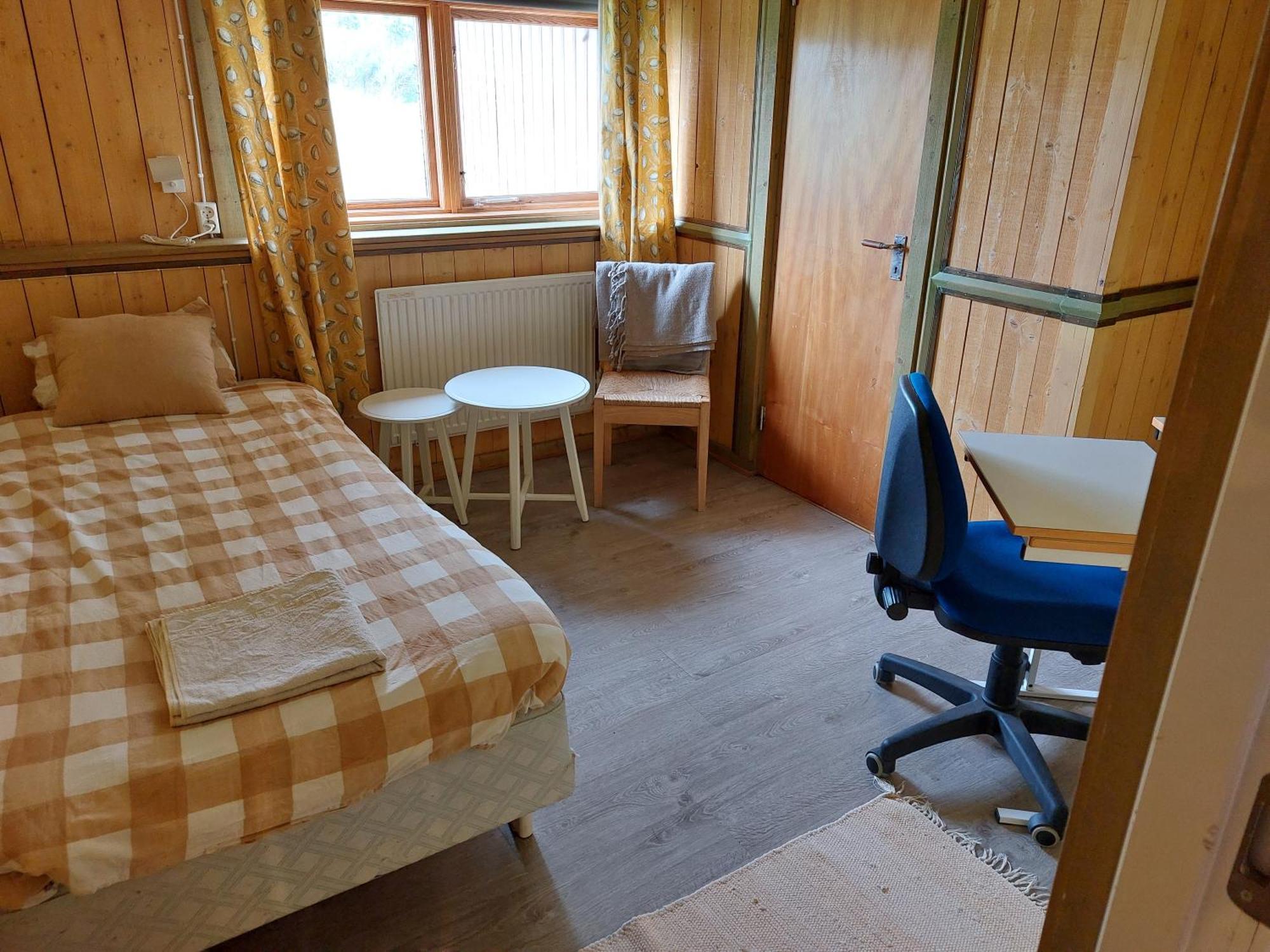 Flora Dekor Gaestgard Guest House Alingsås Екстериор снимка
