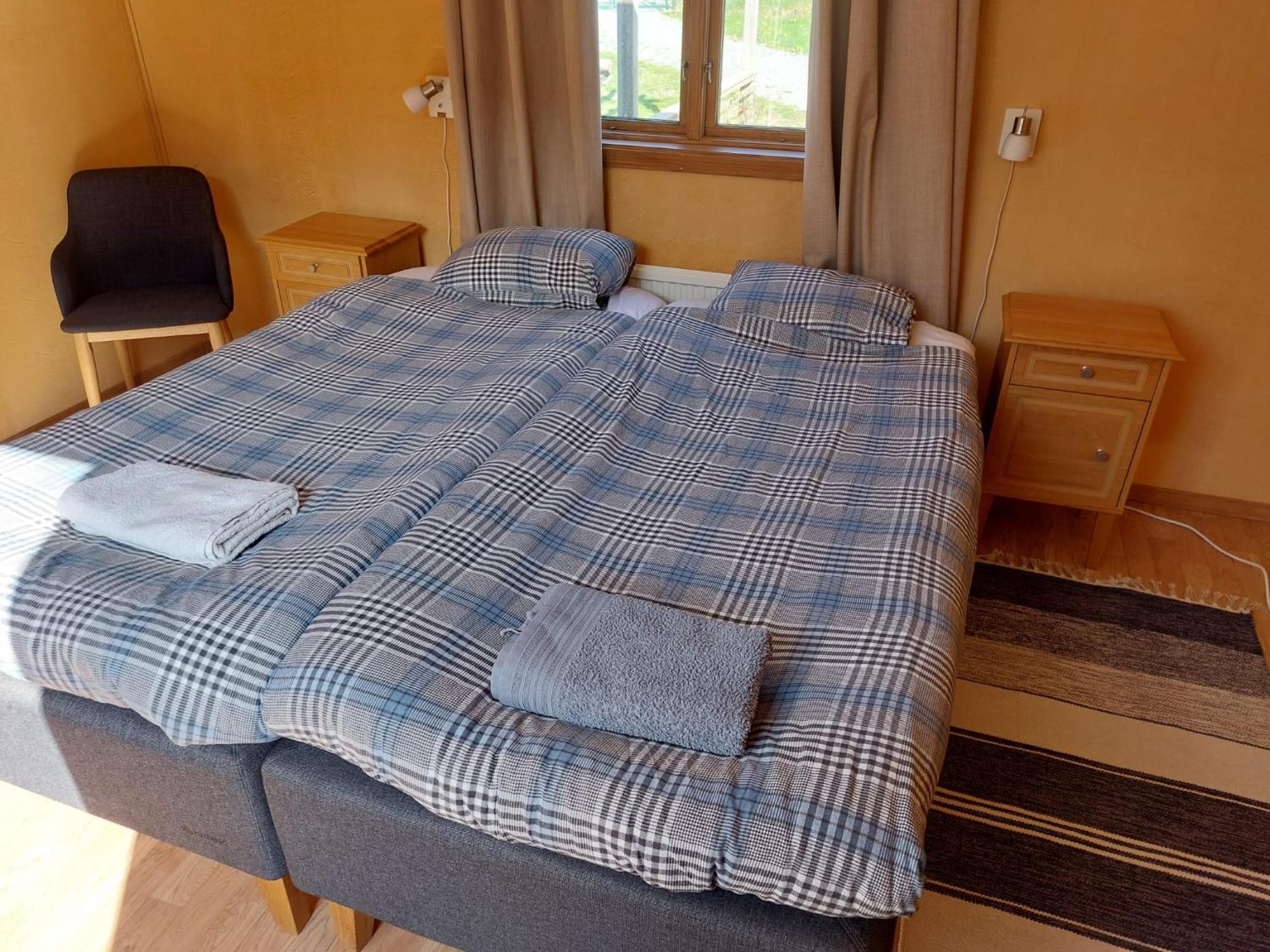 Flora Dekor Gaestgard Guest House Alingsås Екстериор снимка