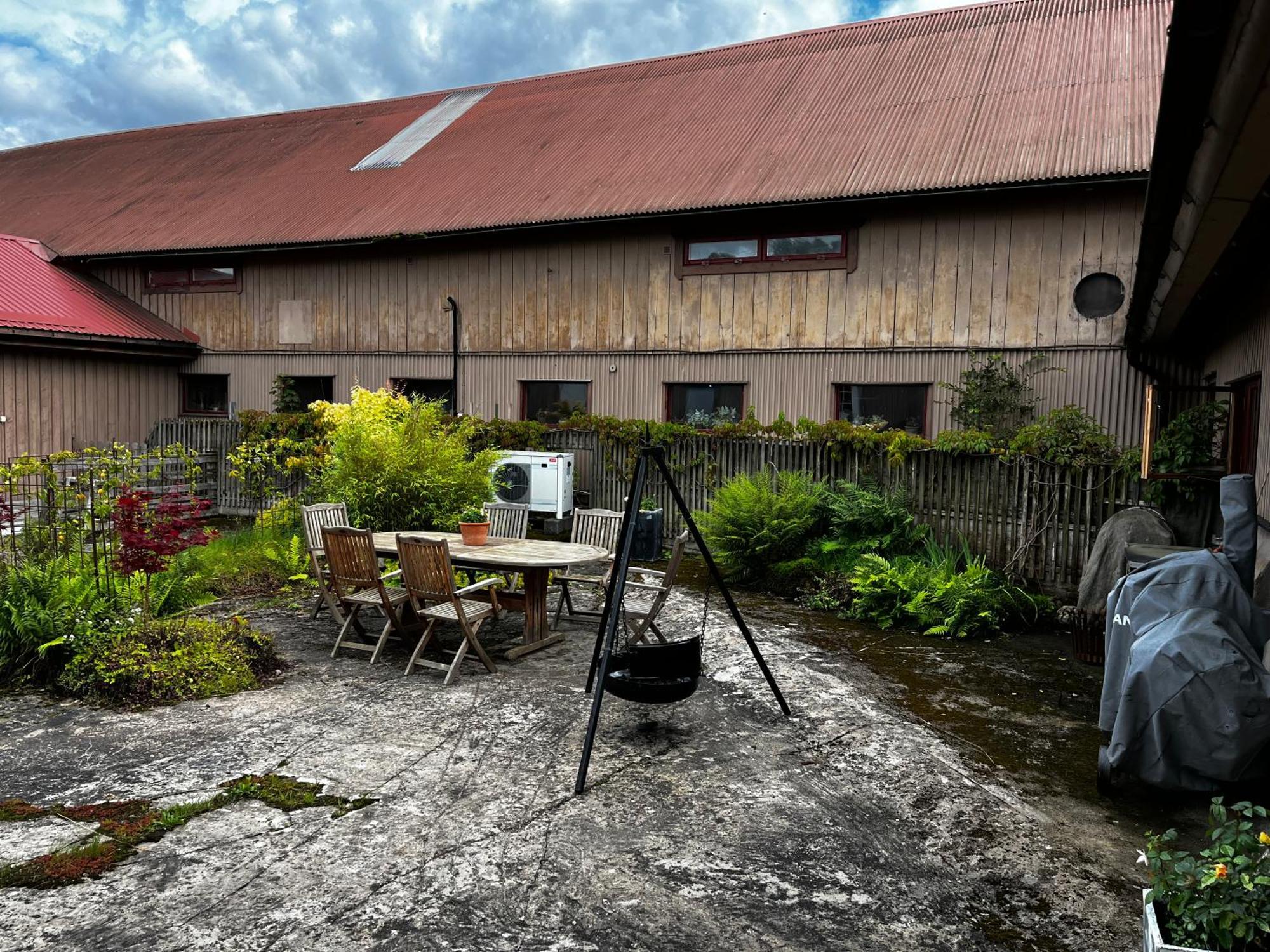 Flora Dekor Gaestgard Guest House Alingsås Екстериор снимка
